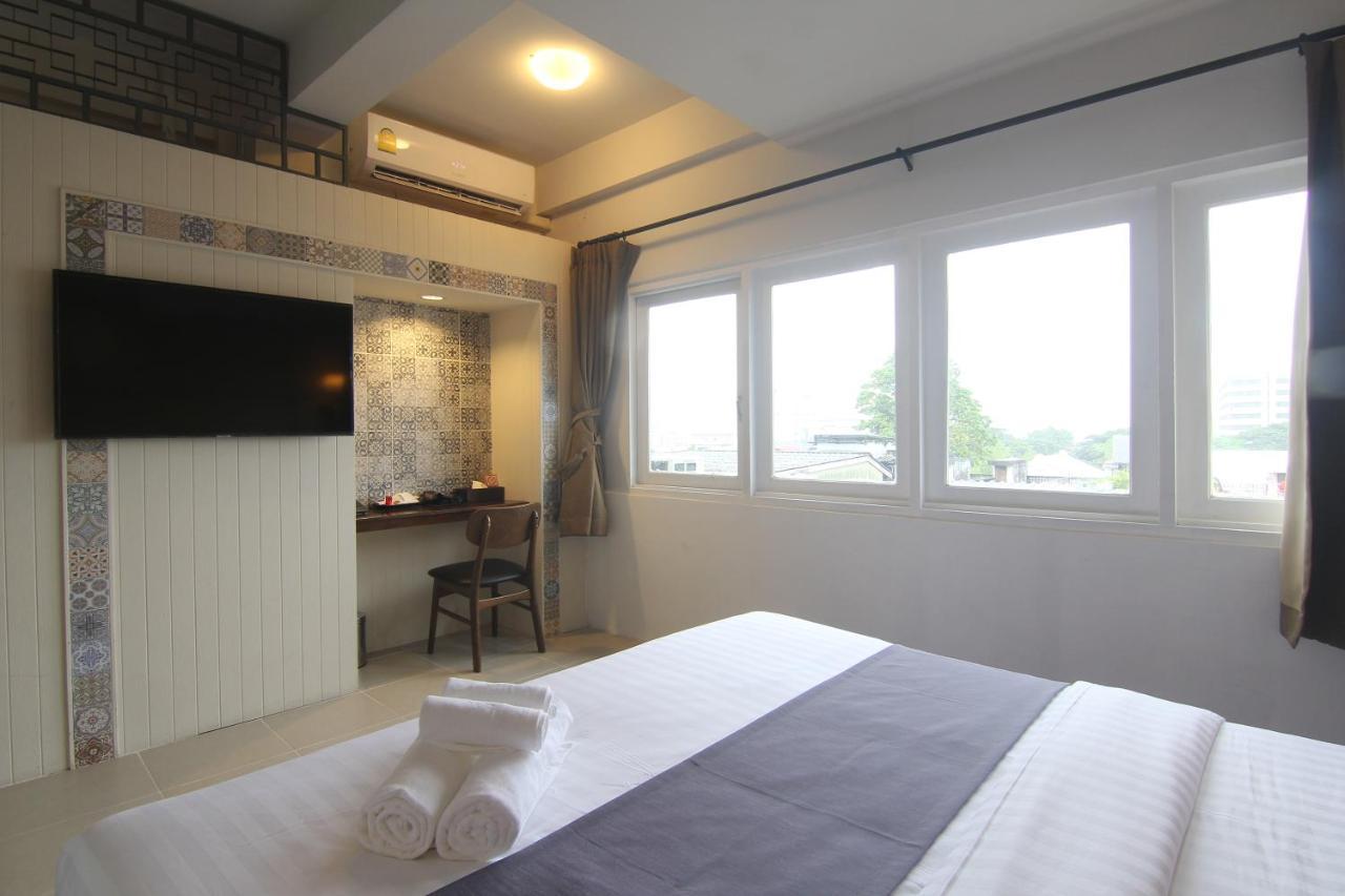 Montree Hotel 3*